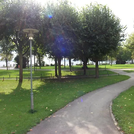Am Uferpark Blaser * Friedrichshafen